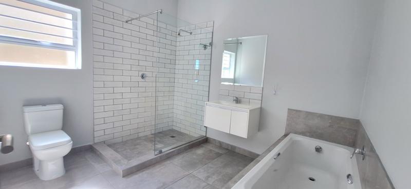 3 Bedroom Property for Sale in Island View Western Cape